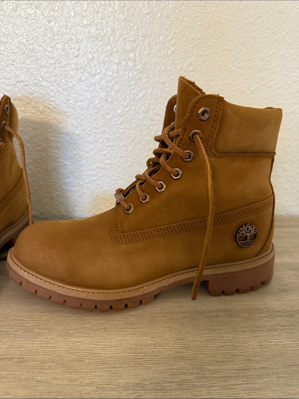 Timberland Premium 6-Inch Waterproof Wheat Nubuck Lace-Up Women's Work Boots - Picture 6 of 15
